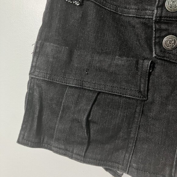 Y2K DC Micro Mini Eva Skirt Womens 29 Black Denim Ruffle Skate 2000s Cargo - Picture 2 of 10